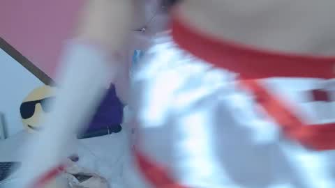 Snapshot of vicky_love_hot chatting on 01-24-25, 10:43 Vicky online show from 01-24-25, 10:43