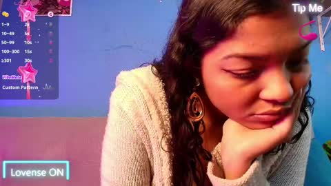 Snapshot of vicky_miller_05 chatting on 03-11-25, 05:35 vicky_miller_05 online show from 03-11-25, 05:35