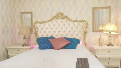 vicky_sky_ online show from 05-12-26, 11:40