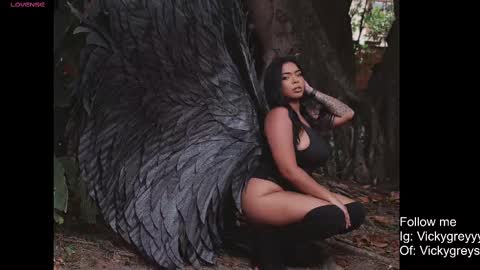 Vicky Greys online show from 11-04-25, 06:51