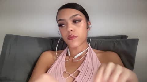 Goddess Victory  online show from 01-08-25, 07:13