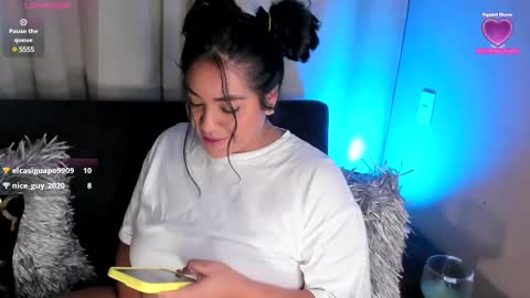 Victoria Serna  online show from 03-12-25, 01:47