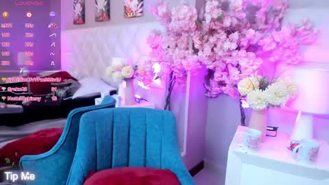 victoria__lee_ online show from 05-23-26, 03:38