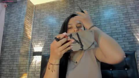 Snapshot of victoria__ponce chatting on 11-22-25, 07:13 victorira online show from 11-22-25, 07:13