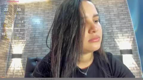 Snapshot of victoria__ponce chatting on 11-24-25, 02:28 victorira online show from 11-24-25, 02:28