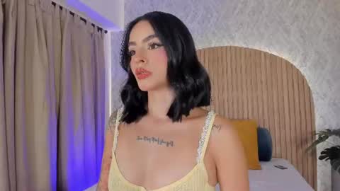 Snapshot of victoria_blakee chatting on 07-22-26, 02:25 Victoria online show from 07-22-26, 02:25