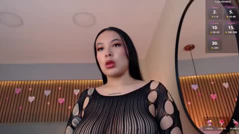 Victoria Collins online show from 03-11-25, 11:01