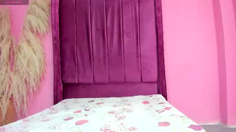 Snapshot of victoria_diamondx chatting on 07-26-26, 02:57 Victoria. online show from 07-26-26, 02:57