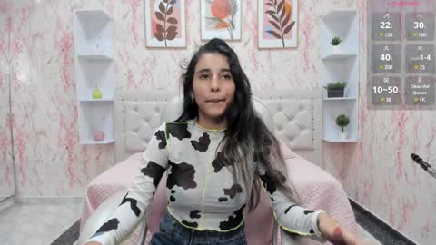 Victoria Houston  online show from 12-02-24, 03:26