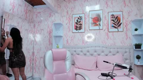 Victoria Houston  online show from 01-12-25, 03:28