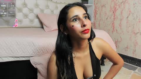 Victoria Houston  online show from 01-24-25, 03:54