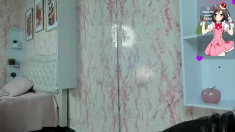 Victoria Houston  online show from 03-04-25, 07:32