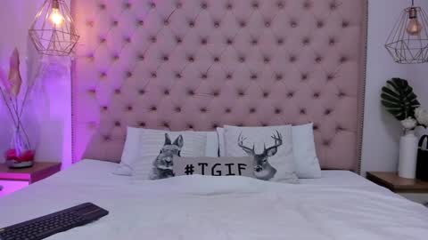 victoria_kitt online show from 01-10-25, 07:21