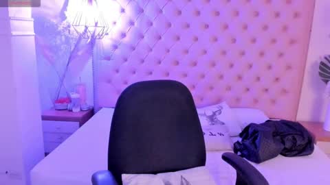 victoria_kitt online show from 09-27-25, 07:08
