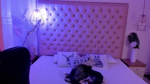 victoria_kitt online show from 10-02-25, 07:21