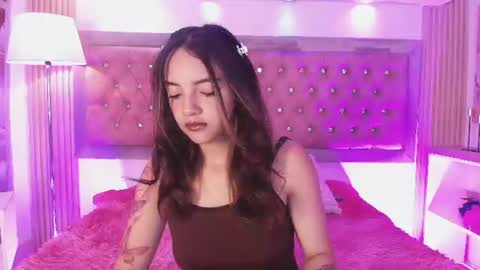 VICTORIA  online show from 07-18-26, 12:53