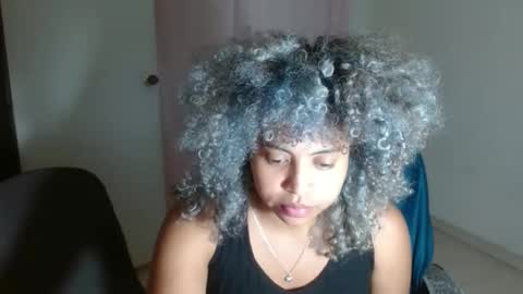 Snapshot of victoria_miler chatting on 02-01-25, 07:57 VICKY online show from 02-01-25, 07:57