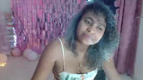 Snapshot of victoria_miler chatting on 02-15-25, 10:21 VICKY online show from 02-15-25, 10:21