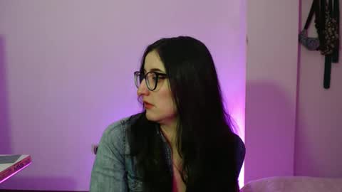 Victoria online show from 11-05-25, 08:42