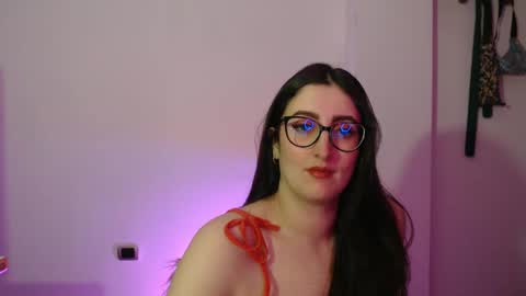 Victoria online show from 11-22-25, 09:25