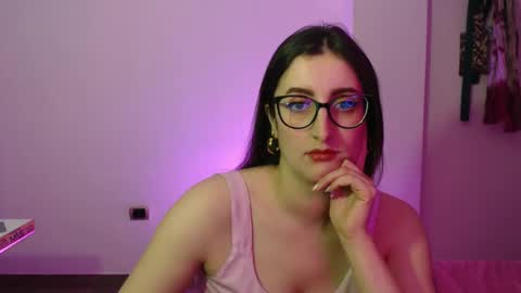 Victoria online show from 11-24-25, 09:03