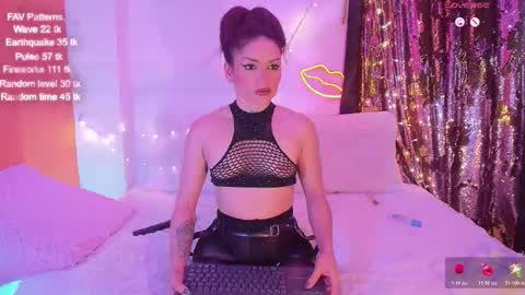 Snapshot of victoria_rossett chatting on 01-08-26, 09:06 victoria_rossett online show from 01-08-26, 09:06