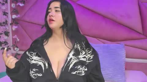 Victoria online show from 11-24-25, 08:19