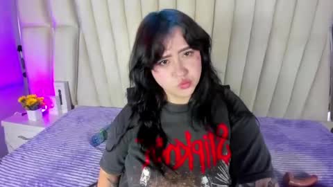 Victoria online show from 06-14-26, 10:56