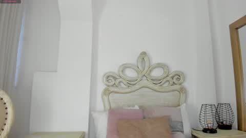 victoria  online show from 01-14-25, 11:31