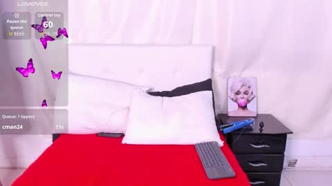 Victoria Zans  online show from 11-30-25, 06:06