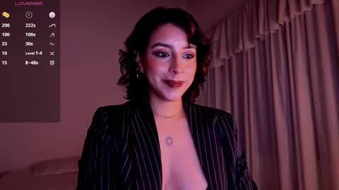 Snapshot of victoriaamelie chatting on 03-09-26, 05:44 victoriaamelie online show from 03-09-26, 05:44