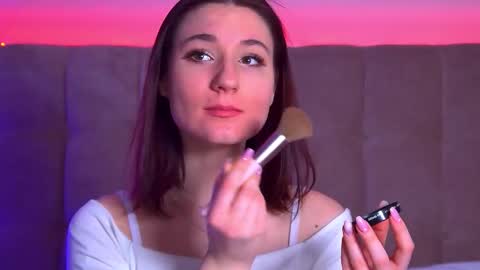 Victoria online show from 02-19-25, 03:39