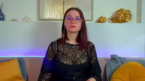 Victoria online show from 10-20-25, 06:25