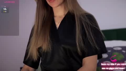 Snapshot of victoriachance chatting on 01-15-25, 06:19 Victoria means victory... always online show from 01-15-25, 06:19