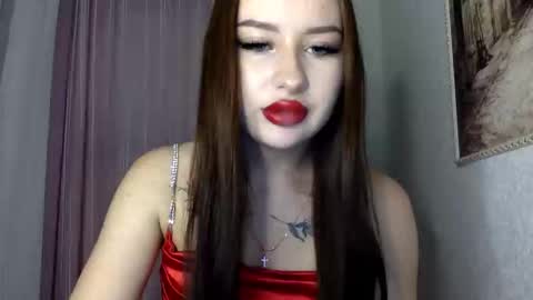 victoriacrystal_ online show from 09-28-25, 07:52