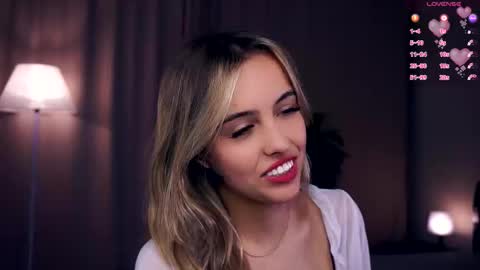 Anasteisha  Day Helen  Night online show from 09-18-25, 07:27