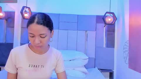 Victoria  online show from 02-02-26, 08:07