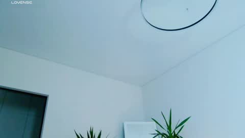 Miss V online show from 04-23-26, 04:24