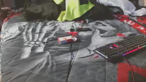 victoriajohn online show from 11-07-25, 10:48