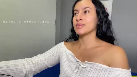 VICTORIA online show from 01-13-26, 01:22