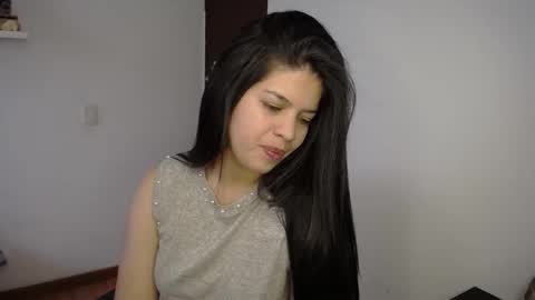 victorialg online show from 12-21-25, 05:53