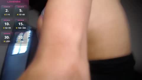 victoriamil1 online show from 01-11-25, 07:05