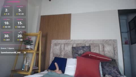 victoriamil1 online show from 03-04-25, 11:32