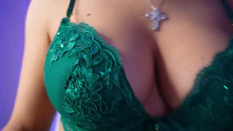 Snapshot of victoriarim chatting on 03-26-26, 06:52 victoriarim online show from 03-26-26, 06:52