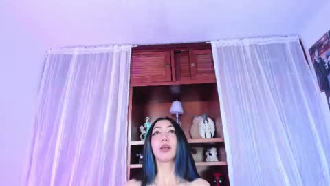 Victoria but you can tell me Vicky Vic or just Tory online show from 07-10-26, 02:52