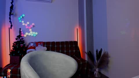 Viktoria online show from 12-18-24, 10:24