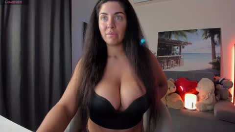 Viktoria online show from 06-17-26, 05:36