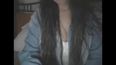 victoriaskyee online show from 06-10-26, 03:07