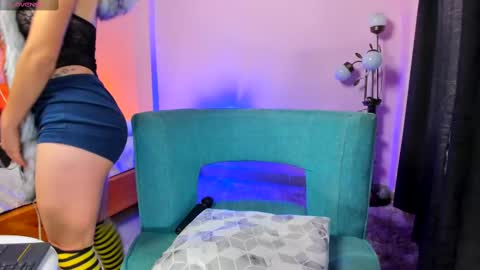 victoriasmithtv online show from 02-18-25, 08:47