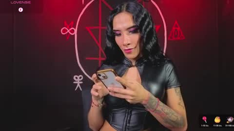 Snapshot of victoriavampire666 chatting on 04-30-26, 12:39 Victoria Vampire online show from 04-30-26, 12:39